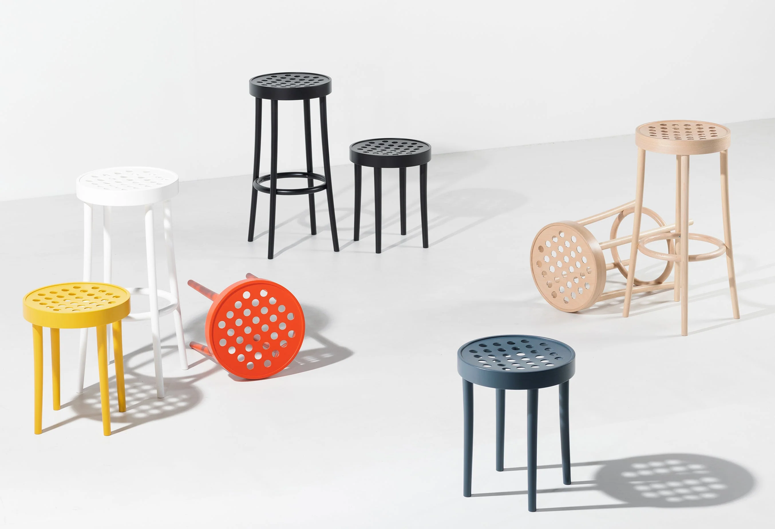 822 Bentwood Low Stool by Ton - Image 11