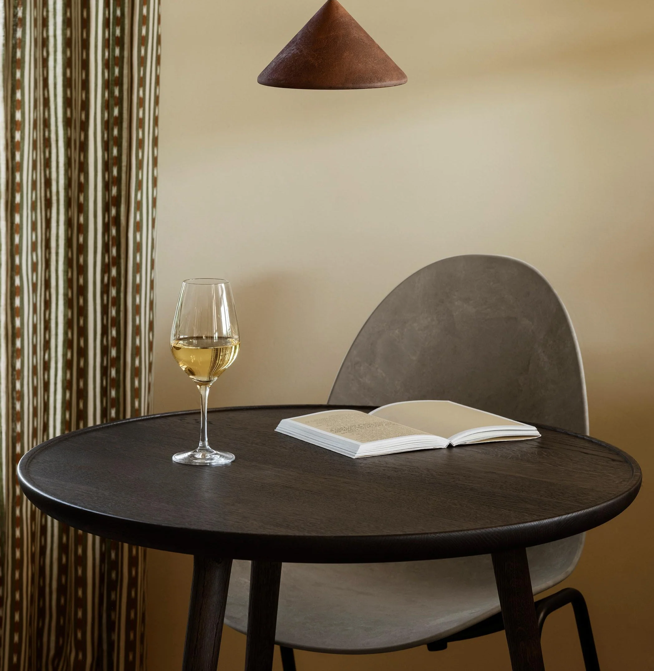 Accent Cafe Table by Mater - Image 4