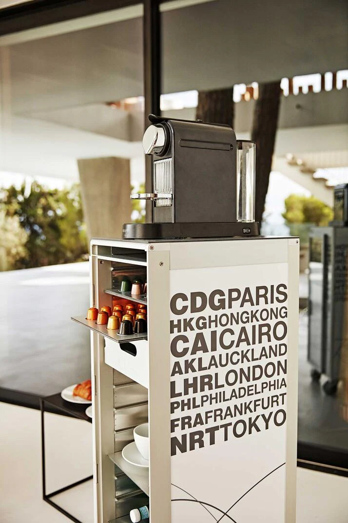Airports Airplane Trolley by Bordbar - Image 11