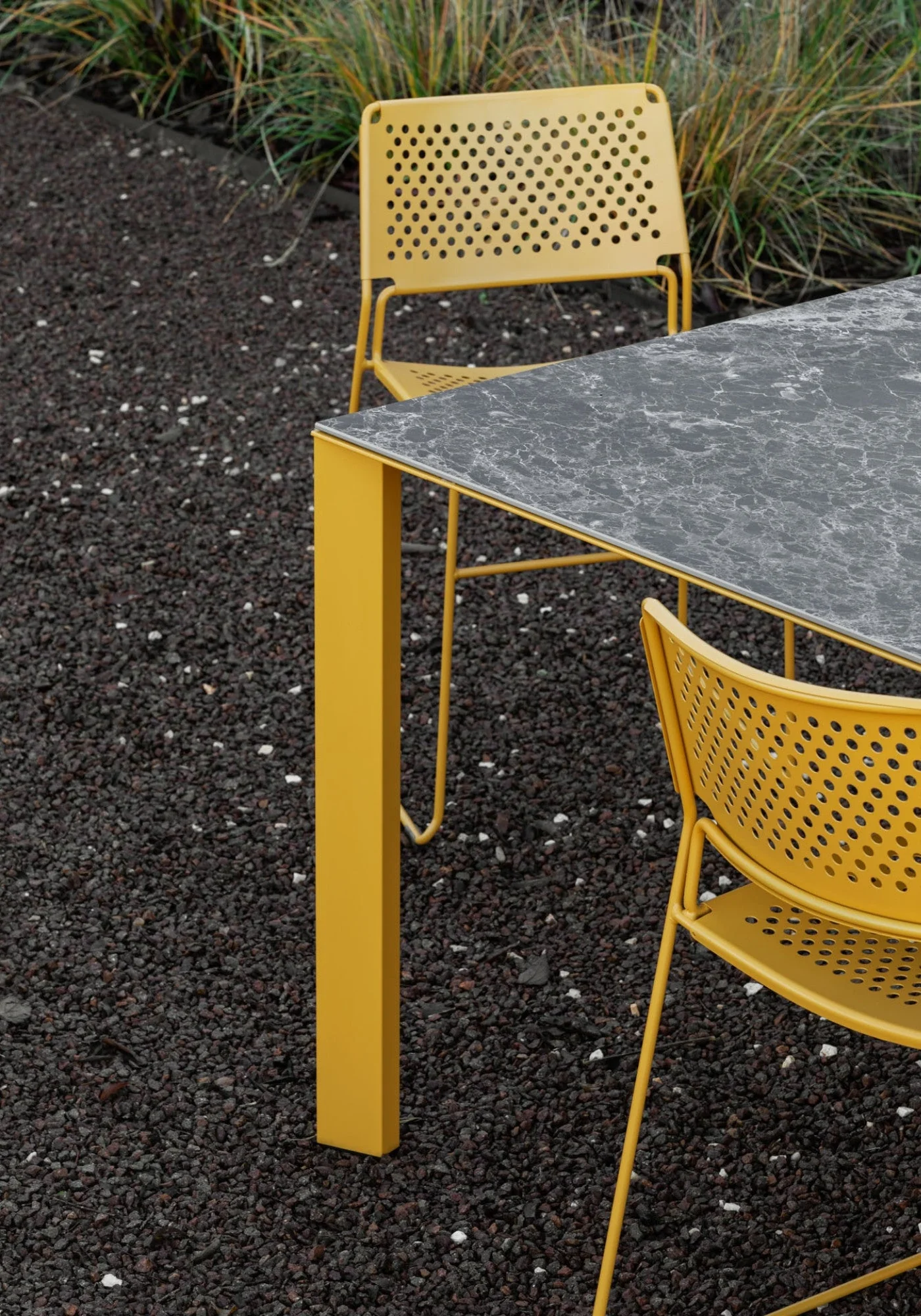 Akashi Dining Table / Fixed Length by Midj - Image 6