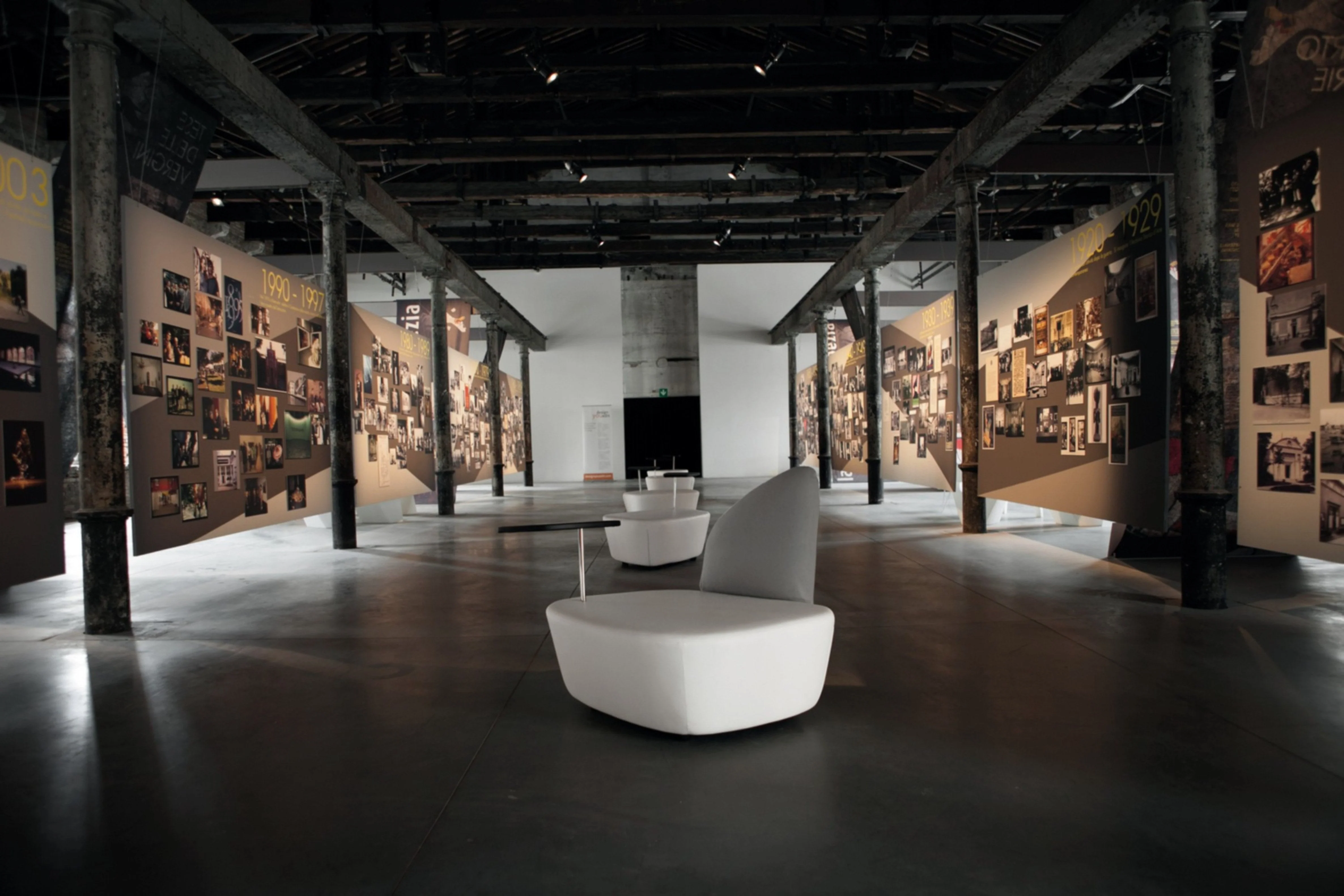 Aku Lobby Chair by BBB - Image 9