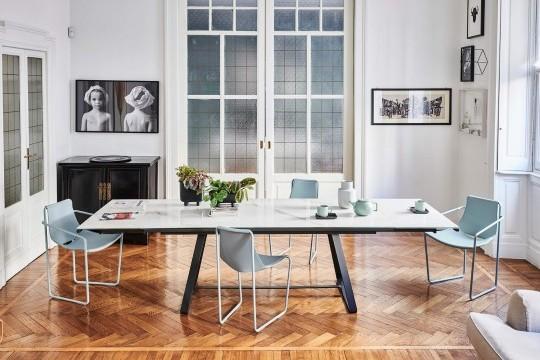 Alfred Extendable Dining Table by Midj - Image 6