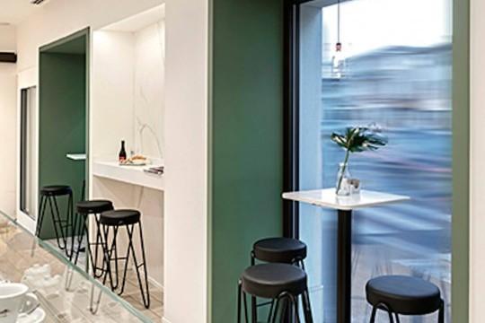 Apelle Jump Stool by Midj - Image 6