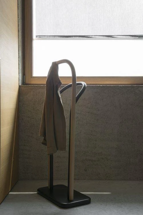 Arch Bentwood Clothes Valet by GTV - Image 8