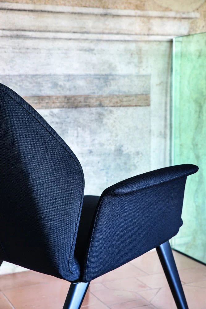 Ava Lounge Chair by Bross - Image 4