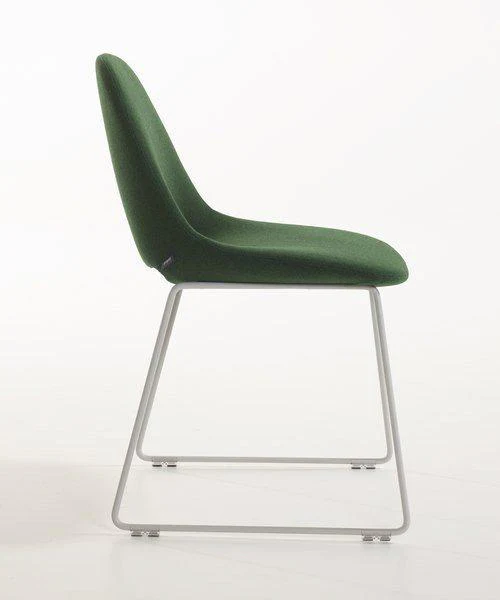 Beso Sled Base Side Chair by Artifort - Image 3