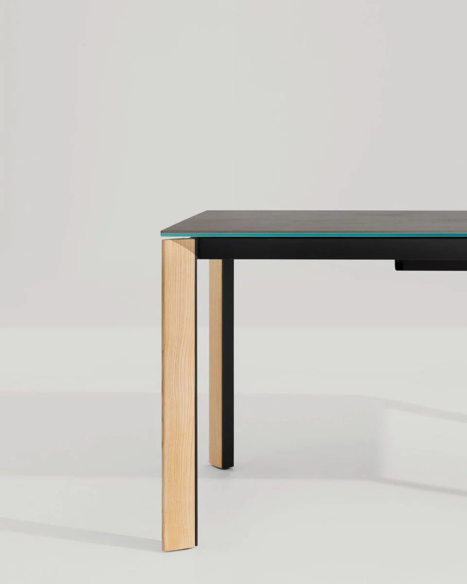 Blade Extendable Dining Table by Midj - Image 10