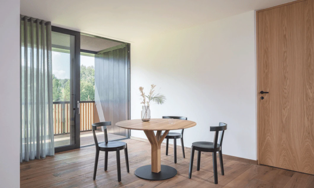 Bloom Bentwood Dining Table by Ton - Image 9