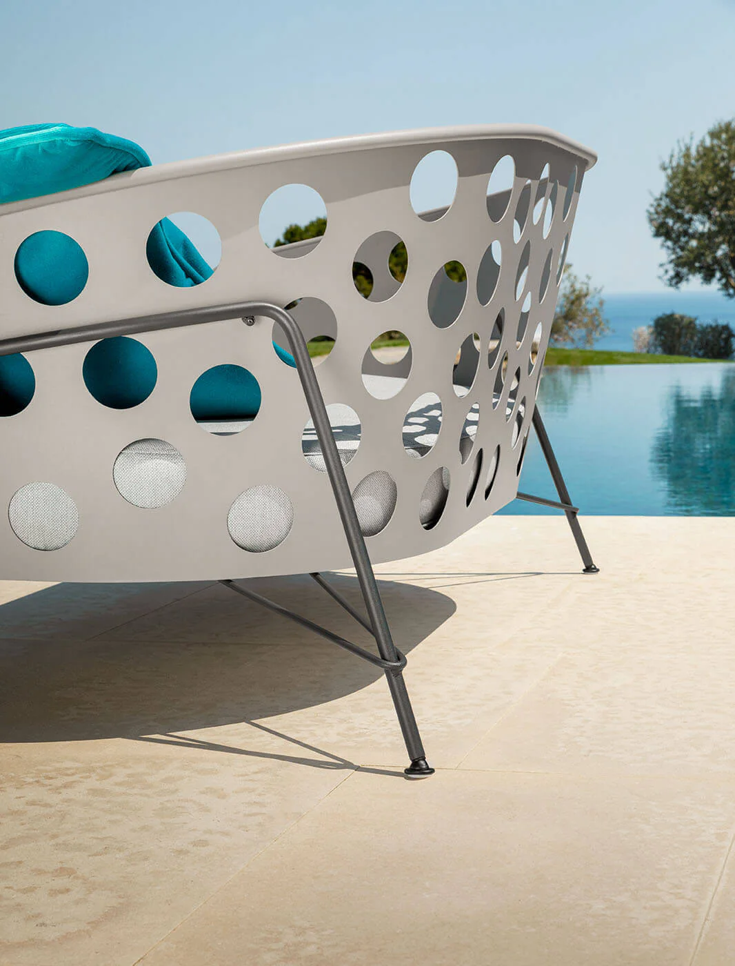 Bolle DV M TS OUT Outdoor Sofa by Midj - Image 7