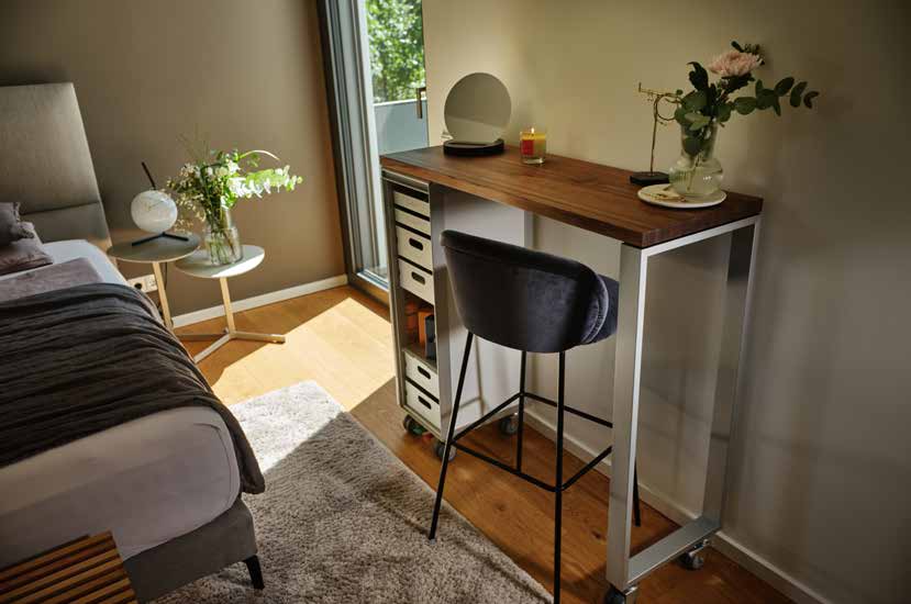Bordbar Wood High Table by Janua - Image 13