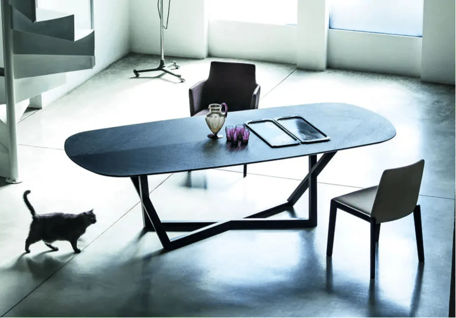 Bridget Dining Table by Bross - Image 3