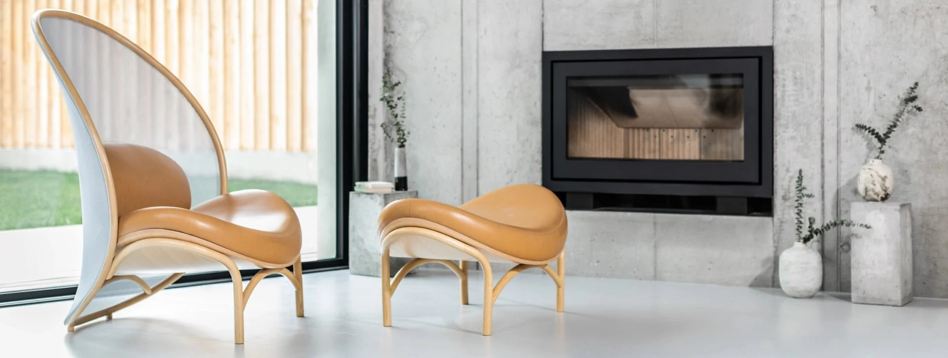 Chips Bentwood Ottoman by Ton - Image 8
