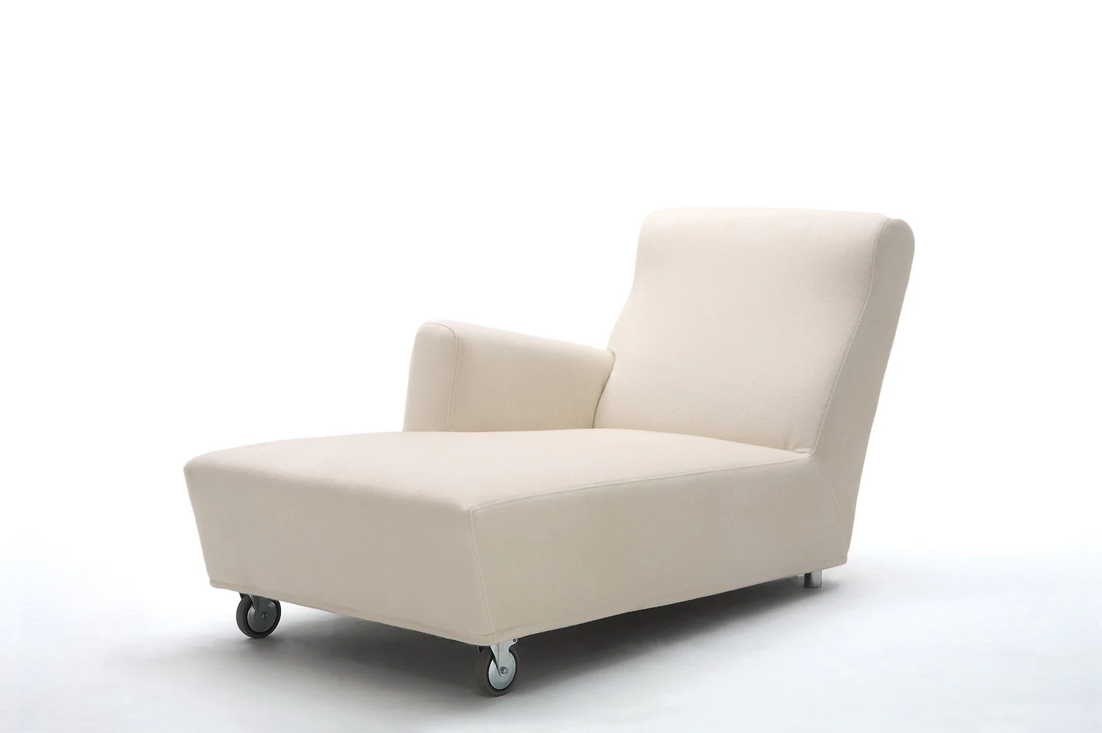 Circe Chaise by Giovannetti - Image 4