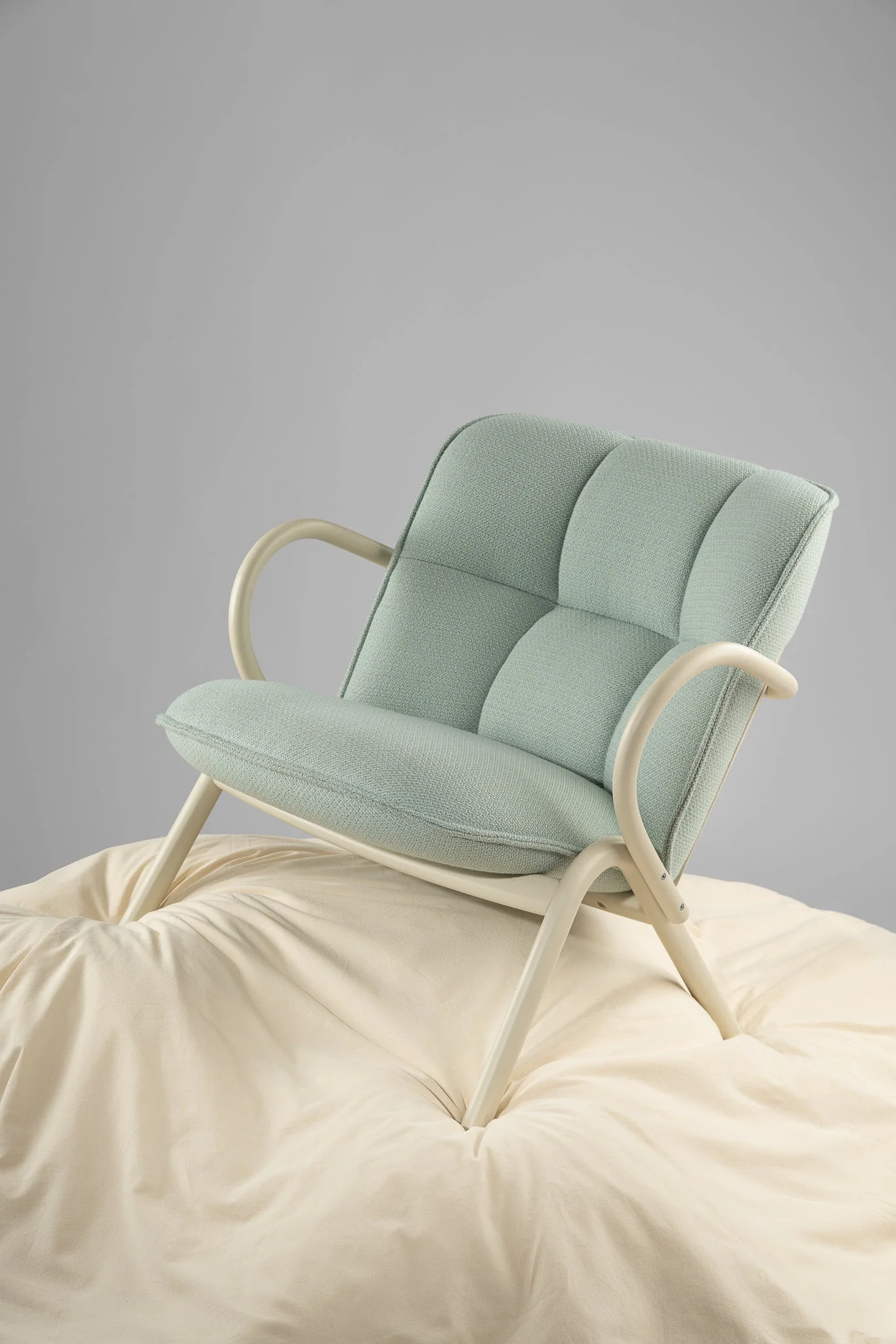 Cissy Low-Back Lounge Chair by Ton - Image 18