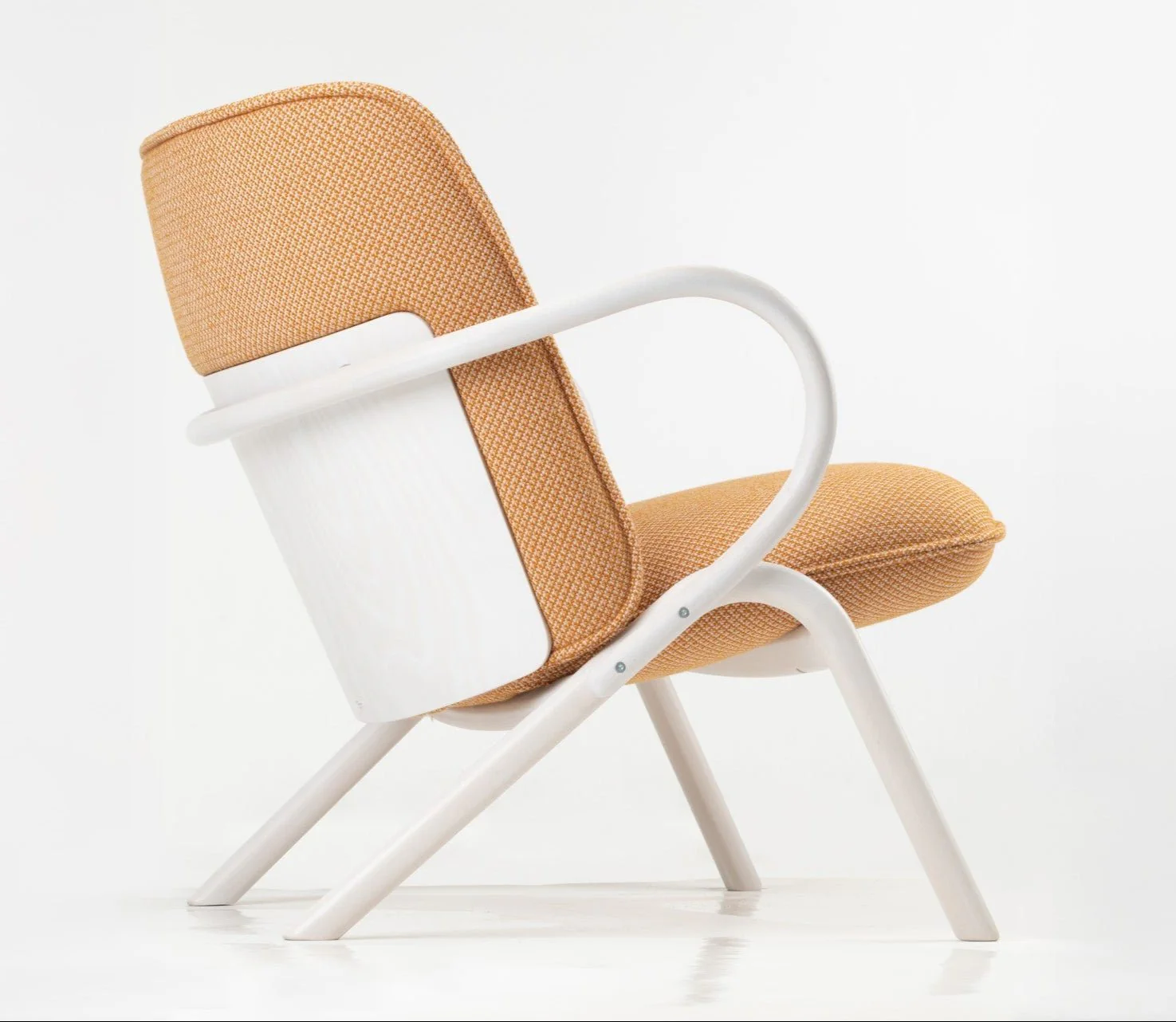 Cissy Low-Back Lounge Chair by Ton - Image 5