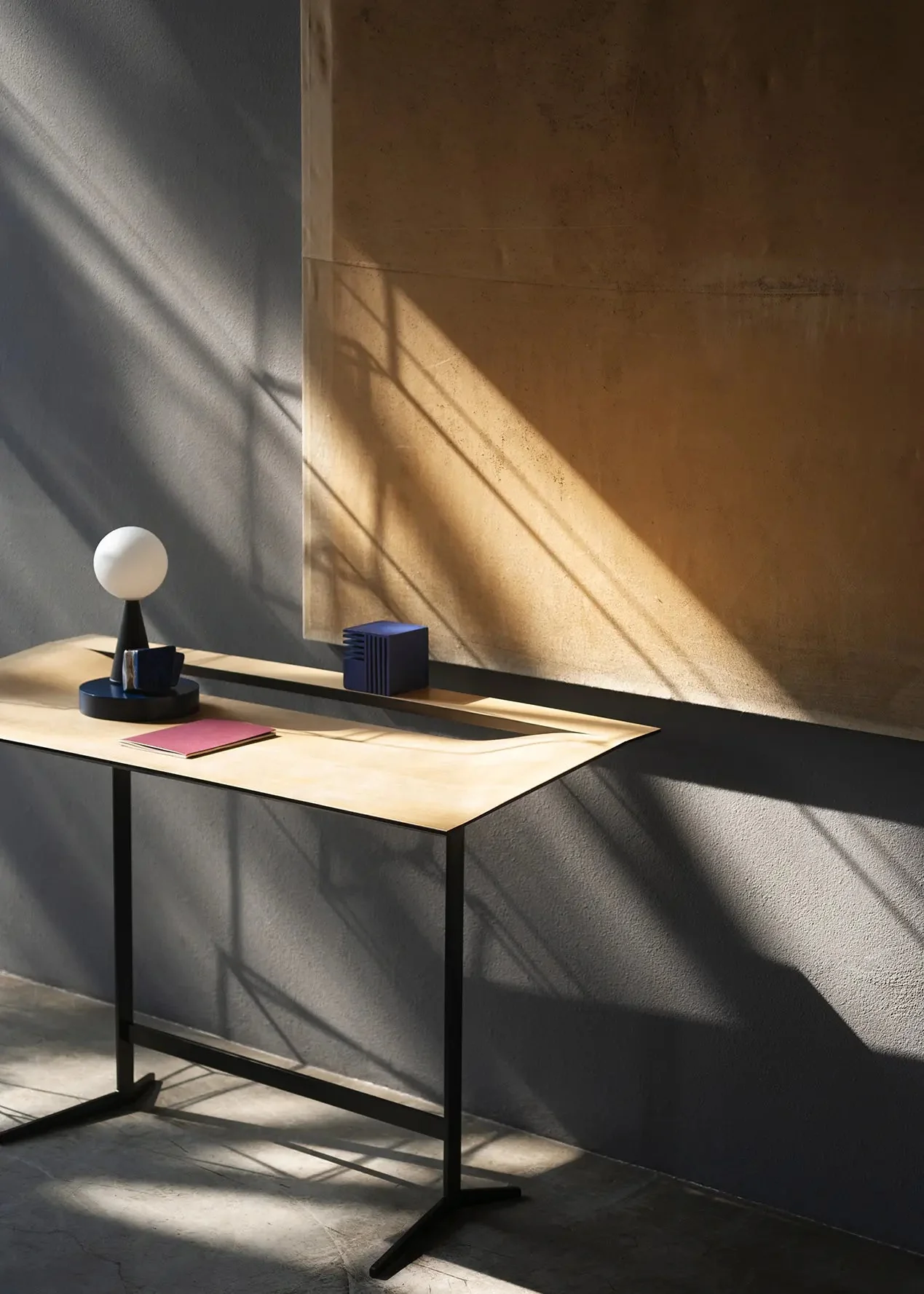 Cut Desk by Bross - Image 5