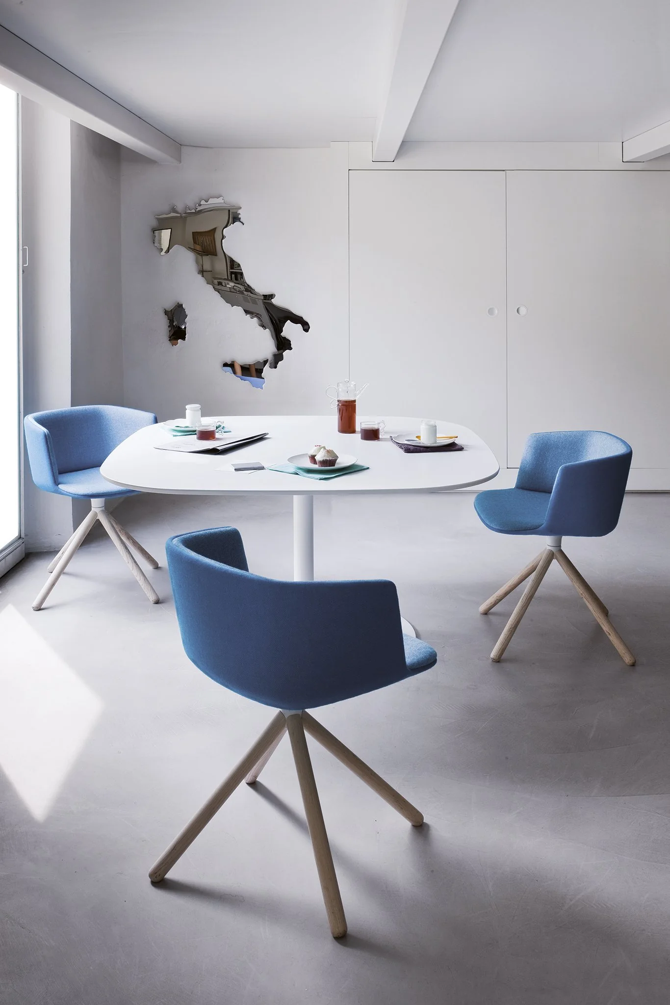 Cut S148 Chair by Lapalma - Image 6