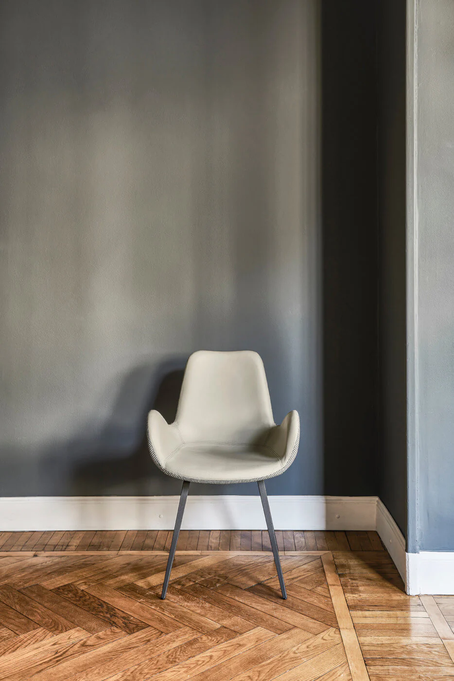 Dalia PB M_Q TS Armchair by Midj - Image 6