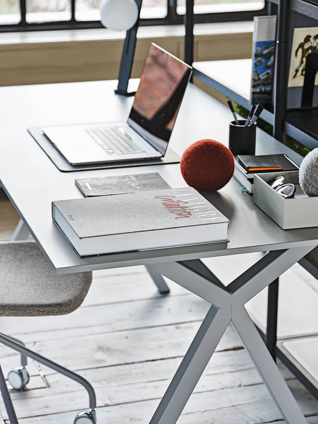 Dama Desk Table / 29 by Midj - Image 6