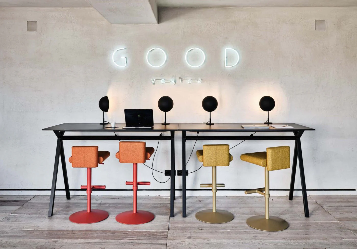 Dama High Desk Table / 41 by Midj - Image 3