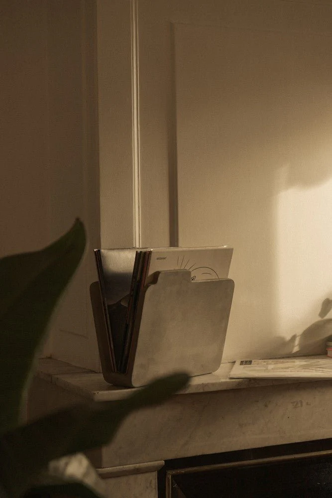 Doc Magazine Rack by Lyon Beton - Image 14