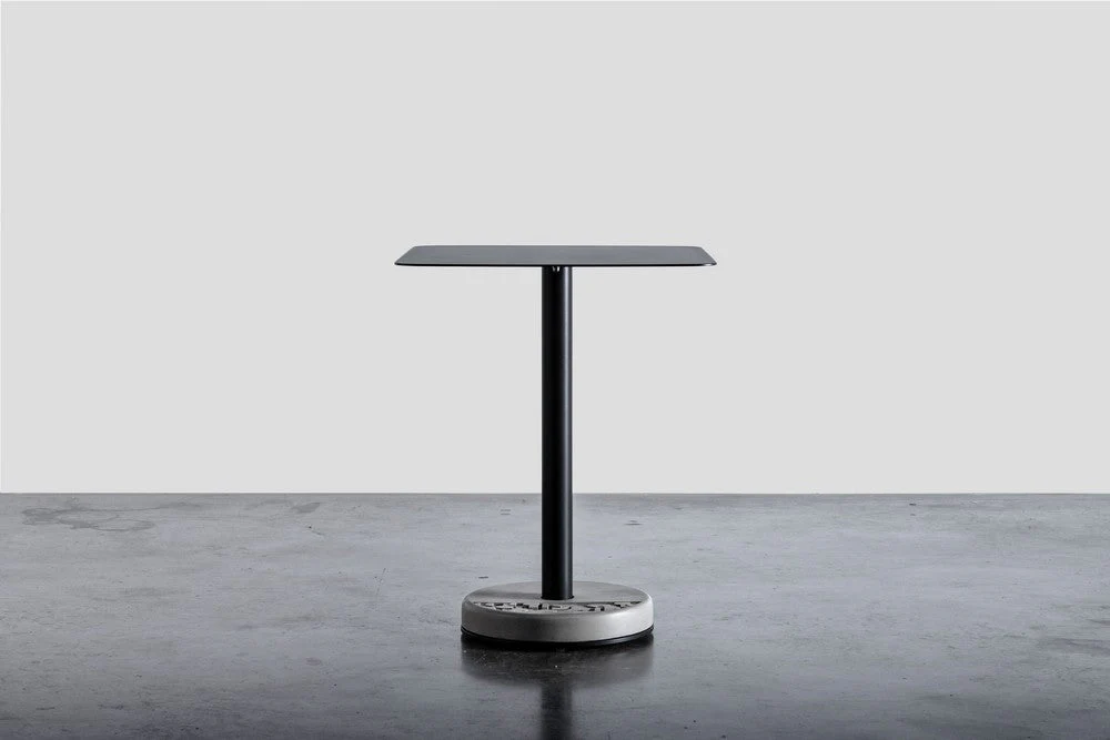 Donut Rectangular Bistro Table by Lyon Beton - Image 3
