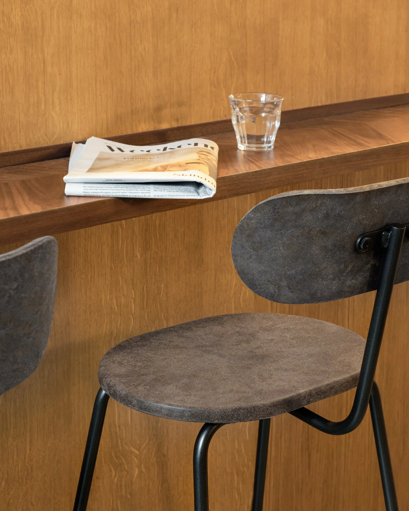 Earth Stool Backrest by Mater - Image 9