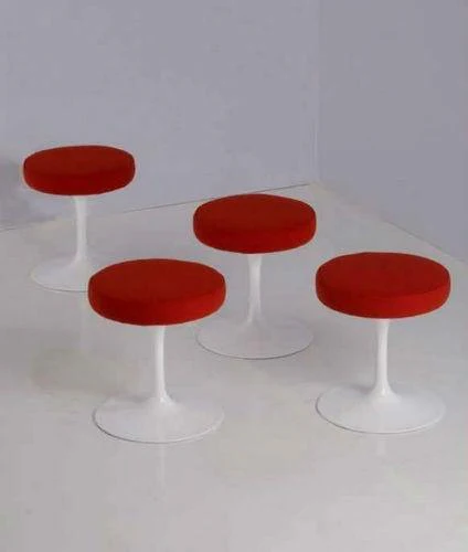 Eero Saarinen Swivel Stool - Image 4