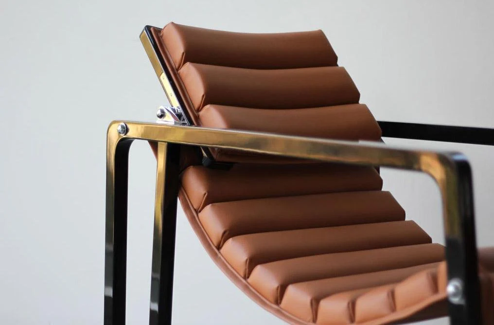 Eileen Gray Transat Chair - Image 4