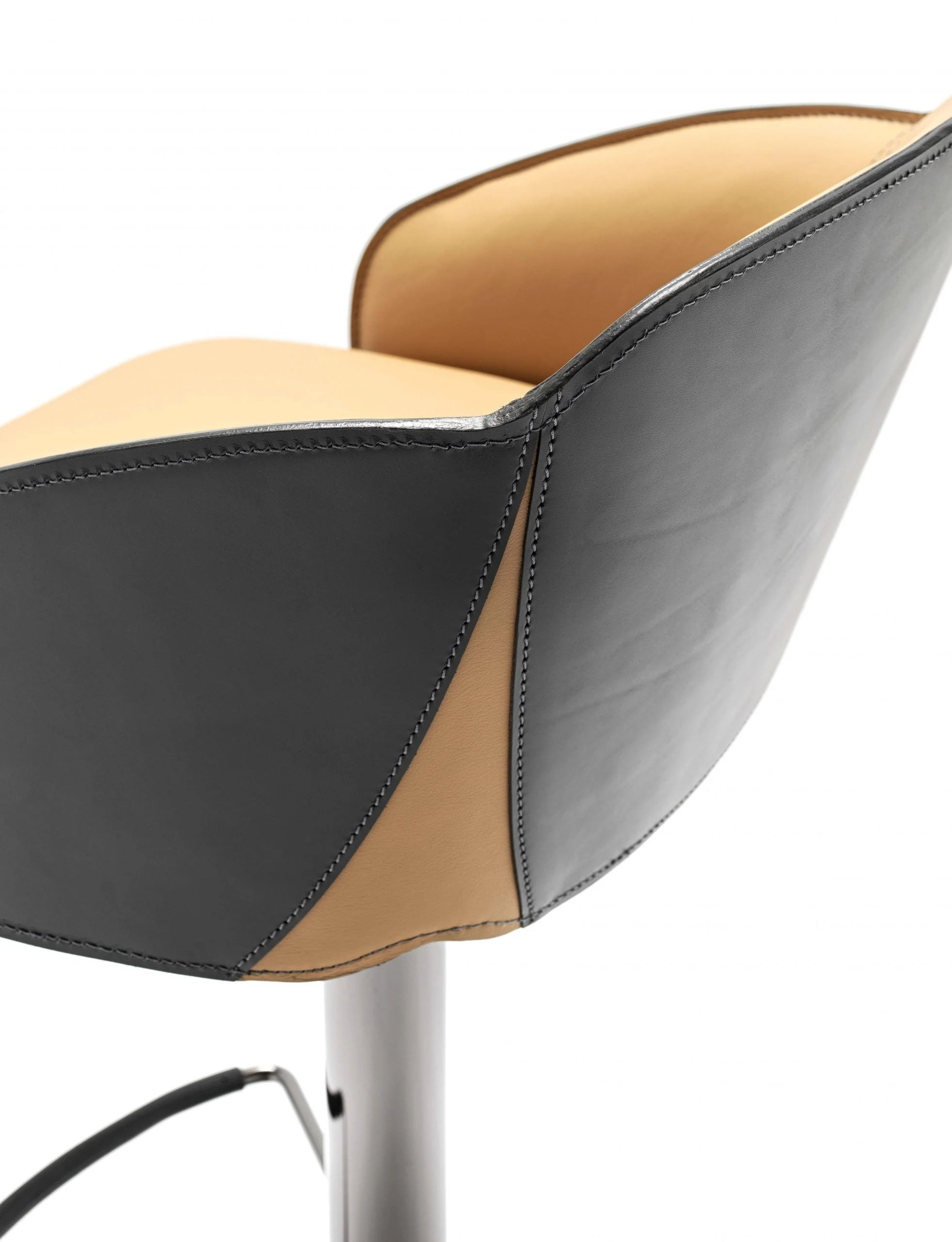 Electa Bar BT Stool by Fasem - Image 4