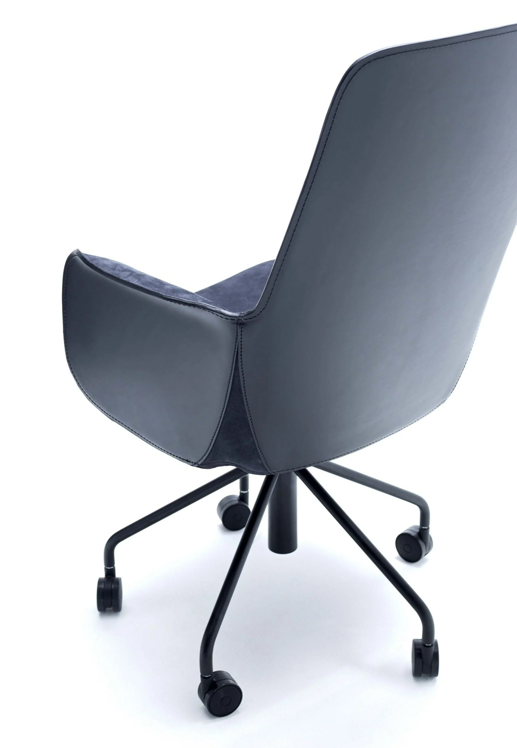 Electa Tall BG Office Armchair by Fasem - Image 2