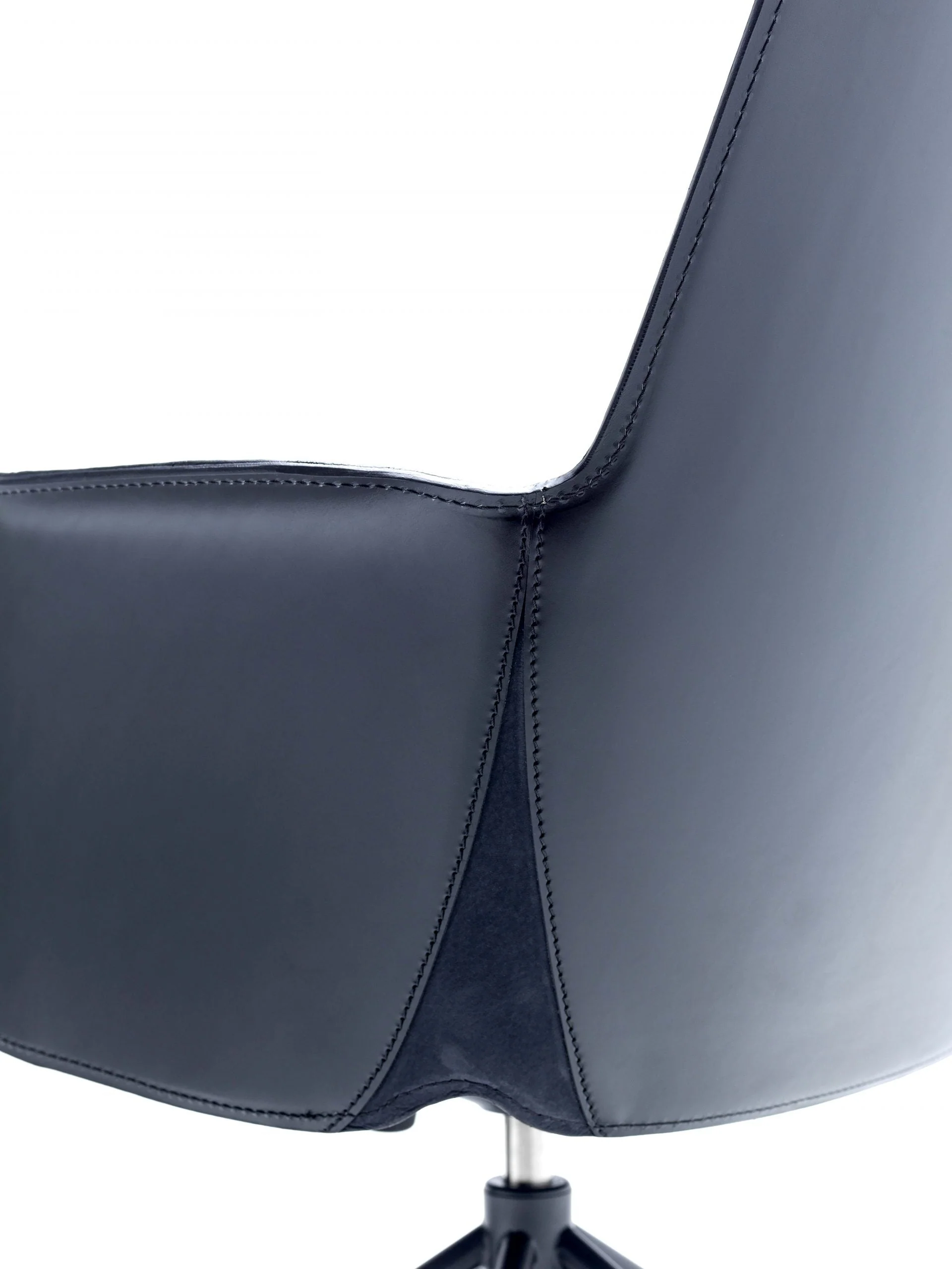 Electa Tall BG Office Armchair by Fasem - Image 3