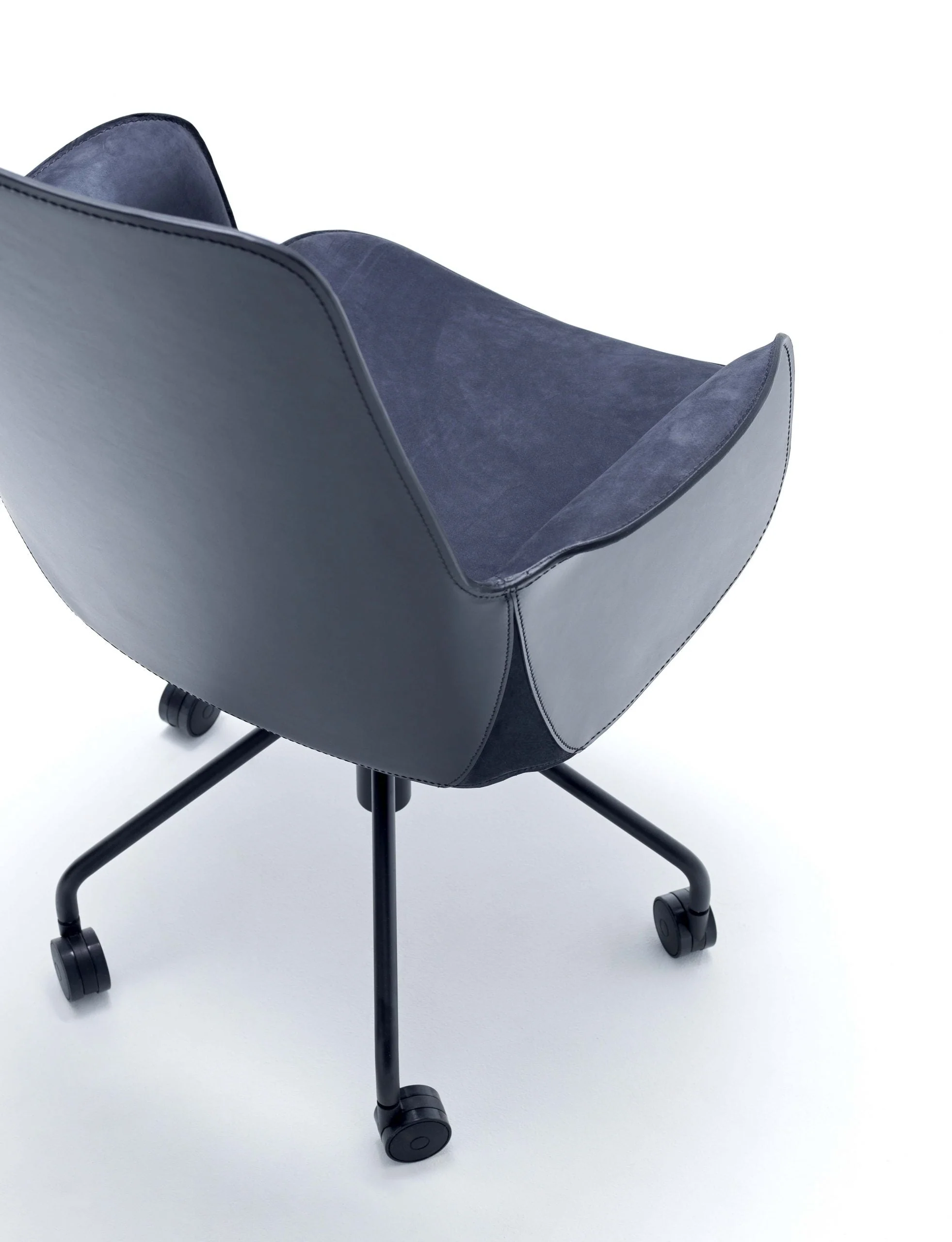 Electa Tall BG Office Armchair by Fasem - Image 4
