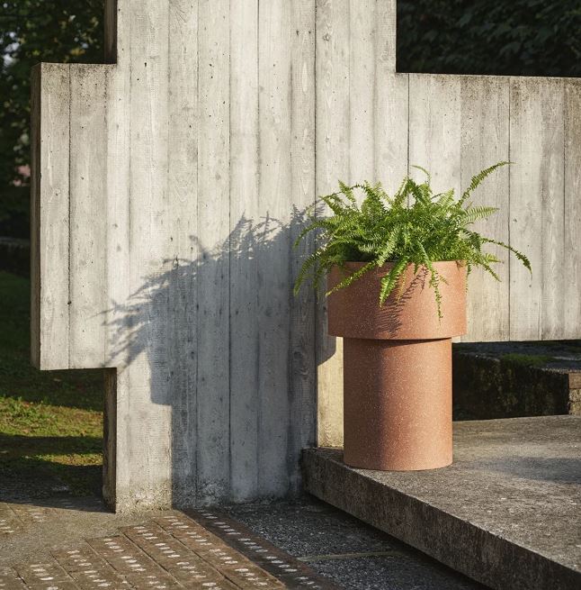 Erasmo Vase by CIMENTO® - Image 3