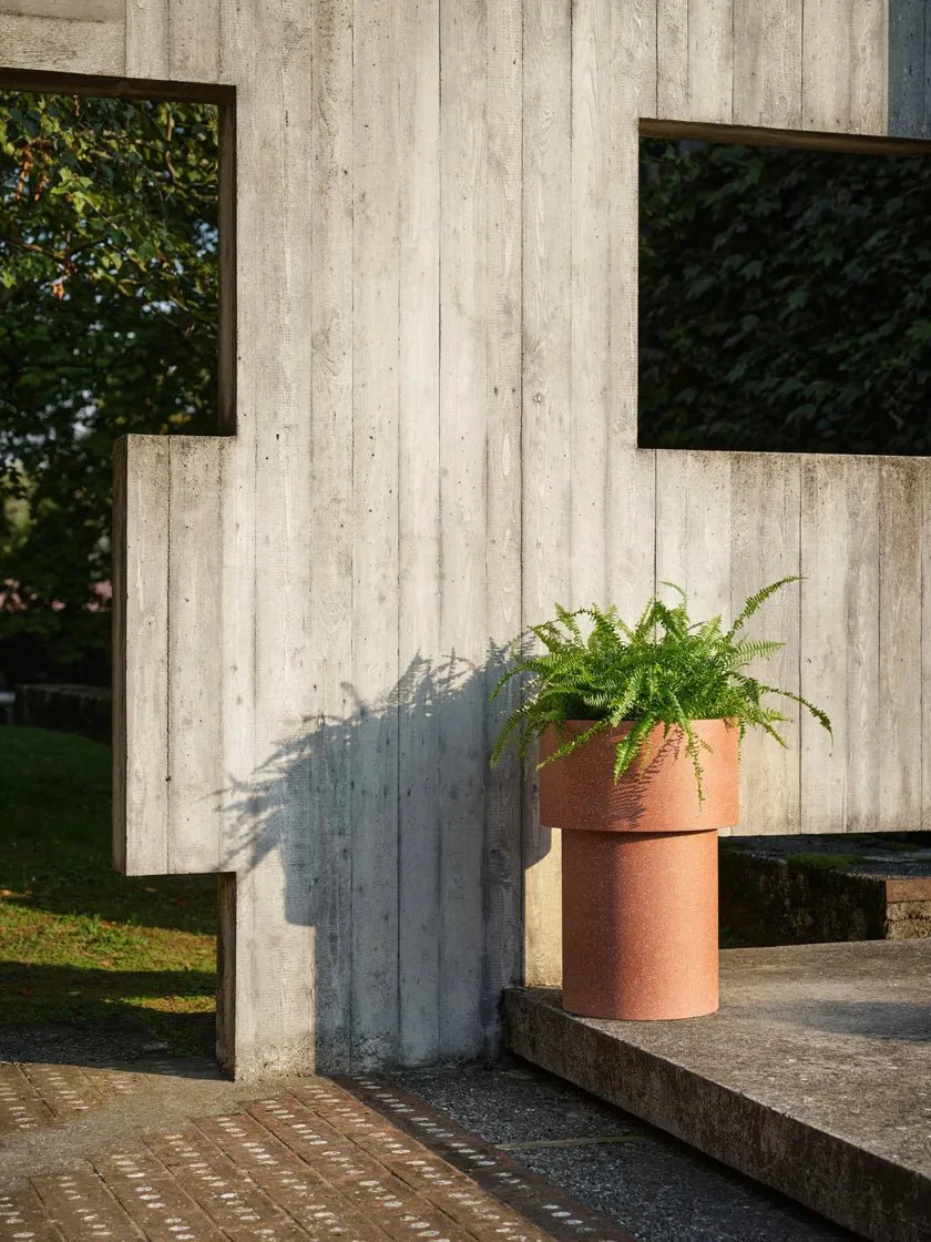 Erasmo Vase by CIMENTO® - Image 8