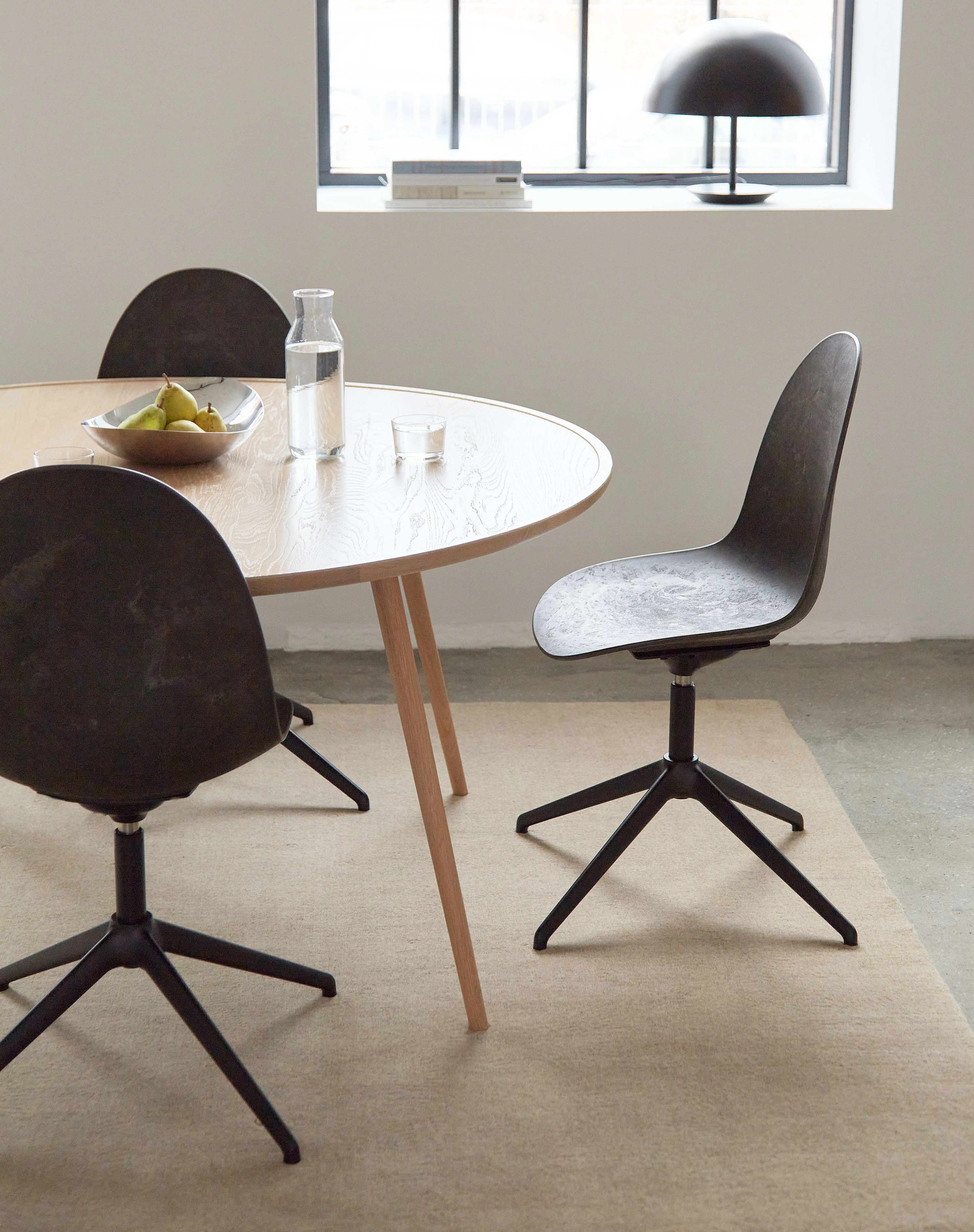 Eternity Swivel Chair by Mater - Image 14