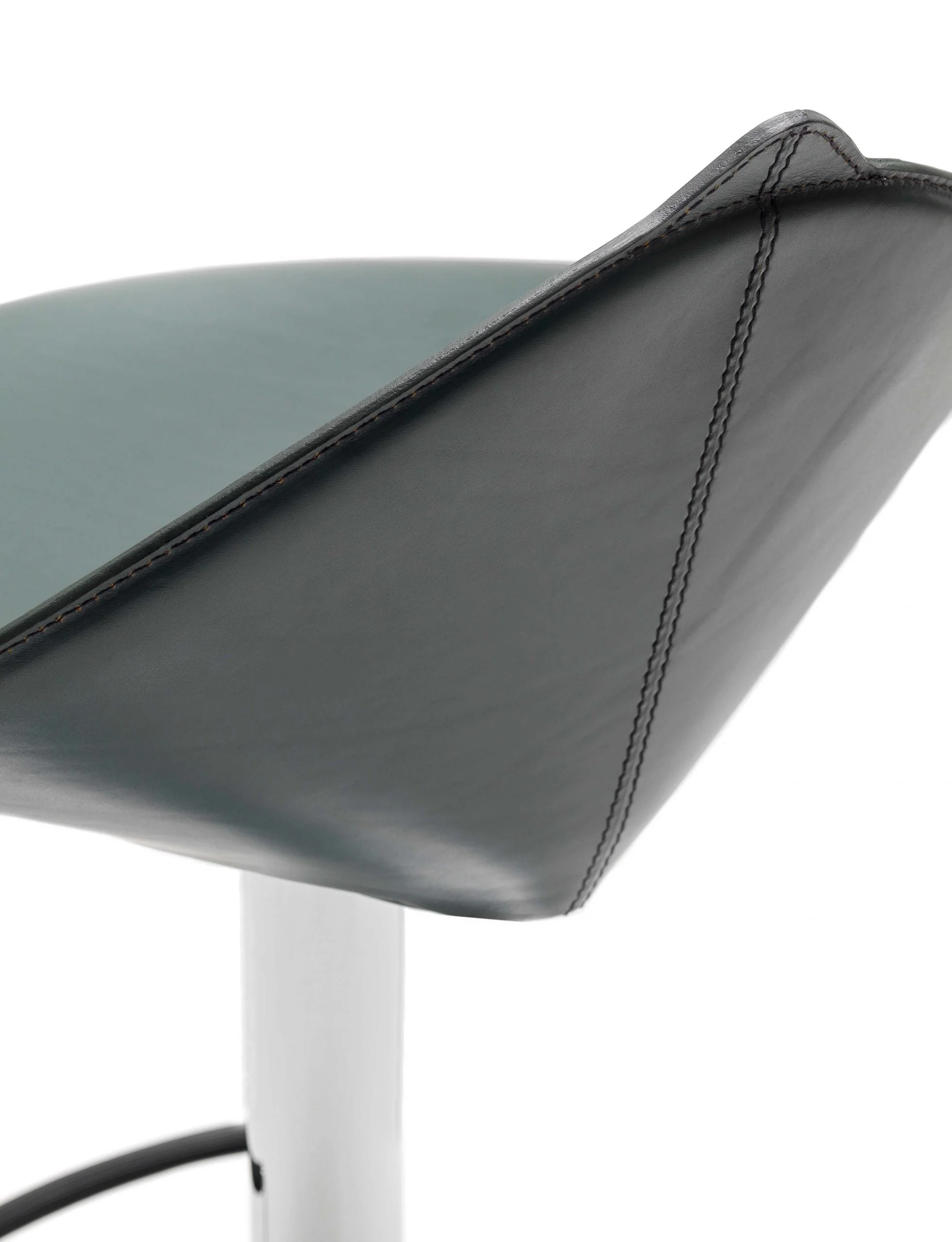 Fiorile Bar BT Stool by Fasem - Image 6