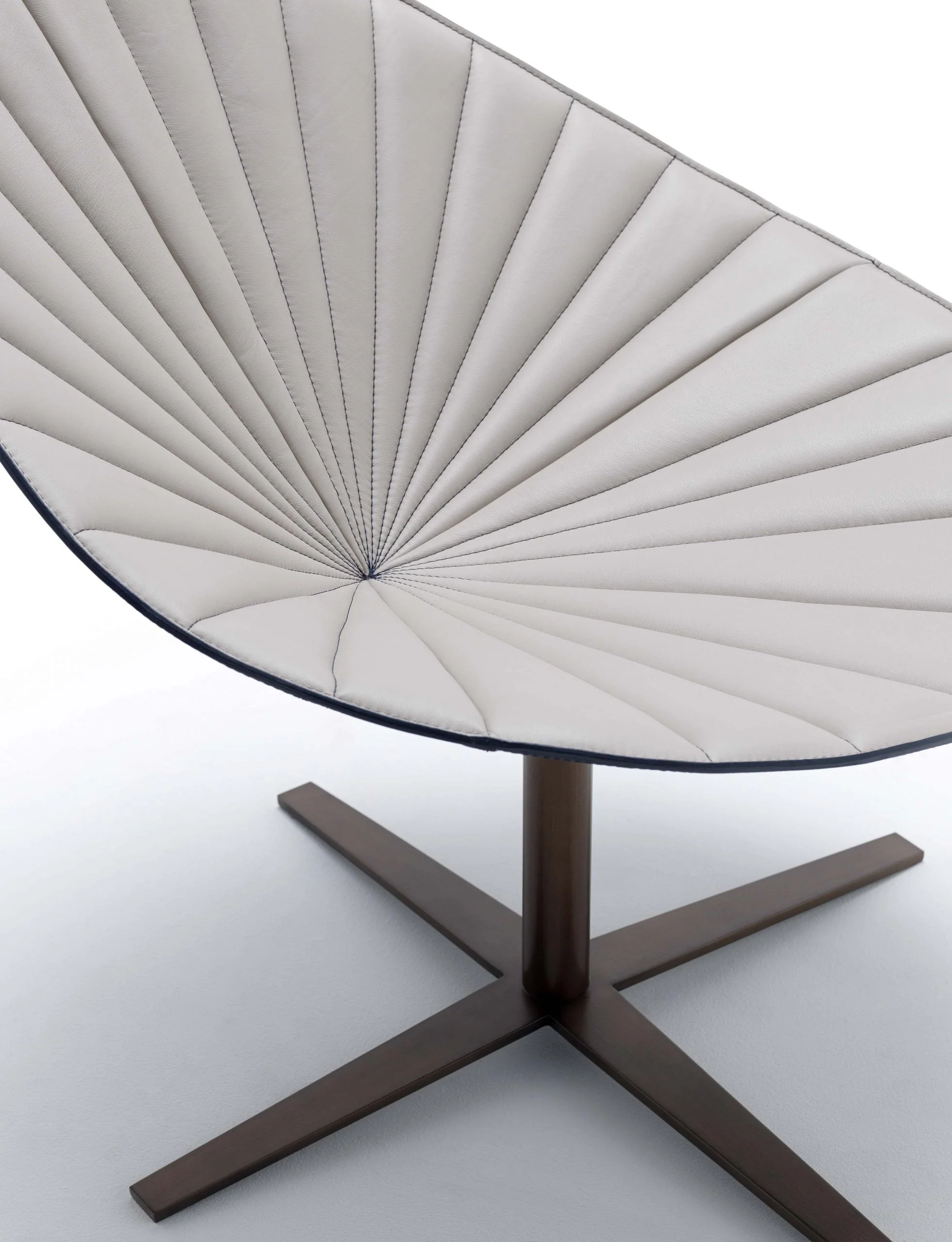 Fiorile Lounge Plisse BC Chair by Fasem - Image 7