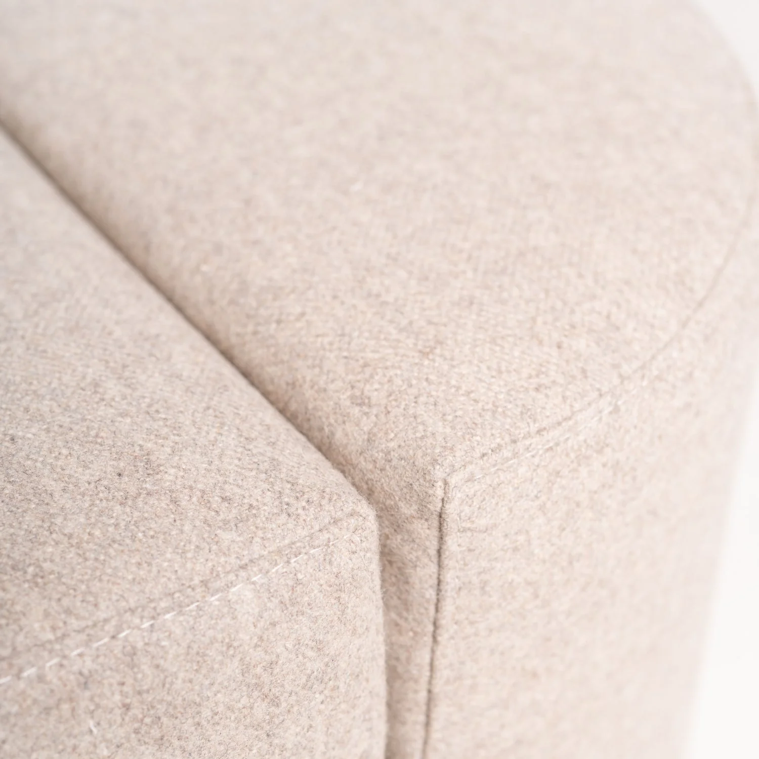 Fossil Pouf by Oitoproducts - Image 9