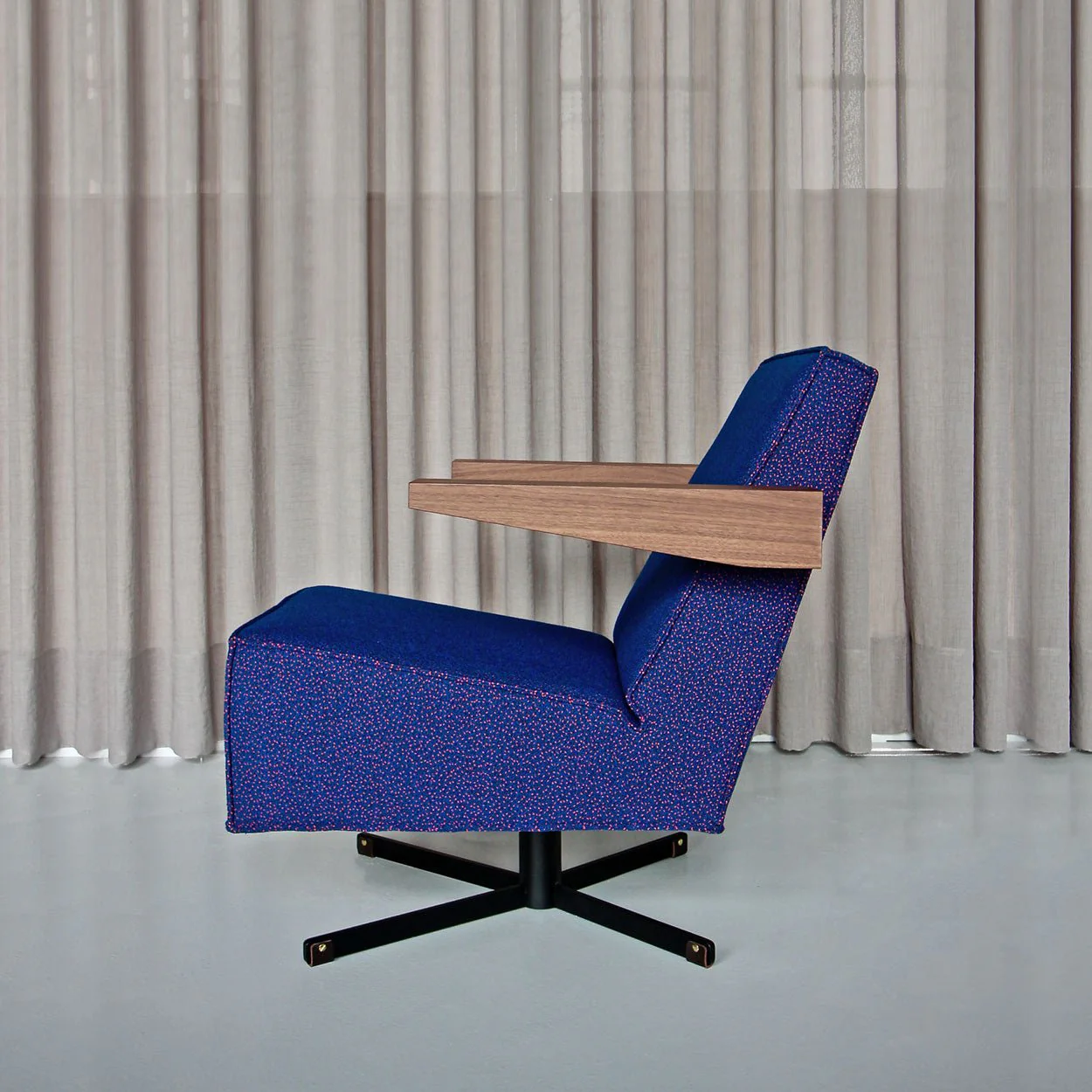 Gerrit Rietveld Press Room Chair by Spectrum - Image 25