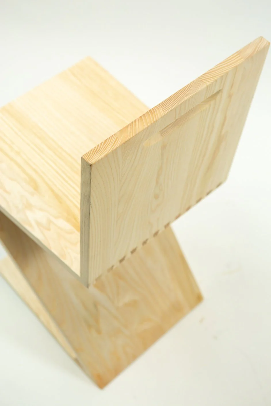 Gerrit Rietveld Zig Zag Chair - Image 23