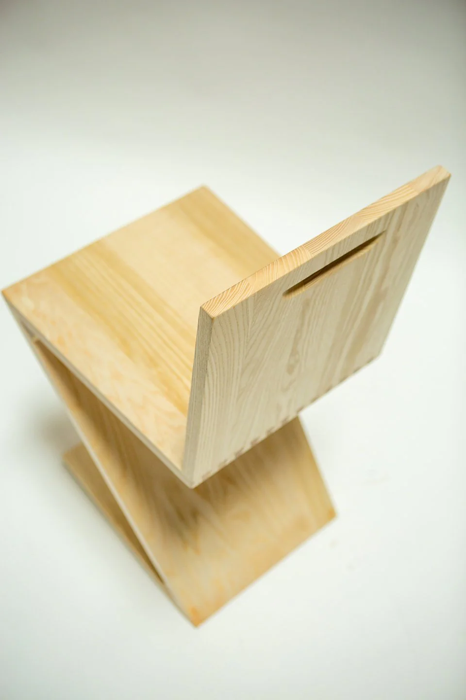 Gerrit Rietveld Zig Zag Chair - Image 8