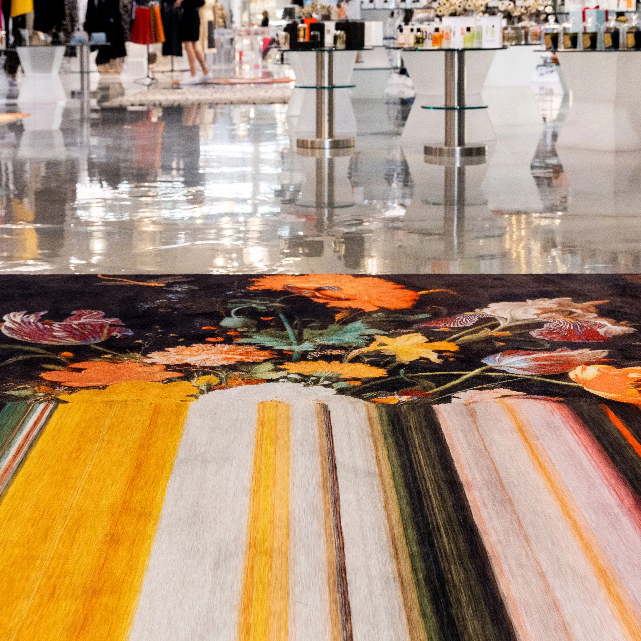 Glitch Red Rectangular Carpet by Qeeboo - Image 2