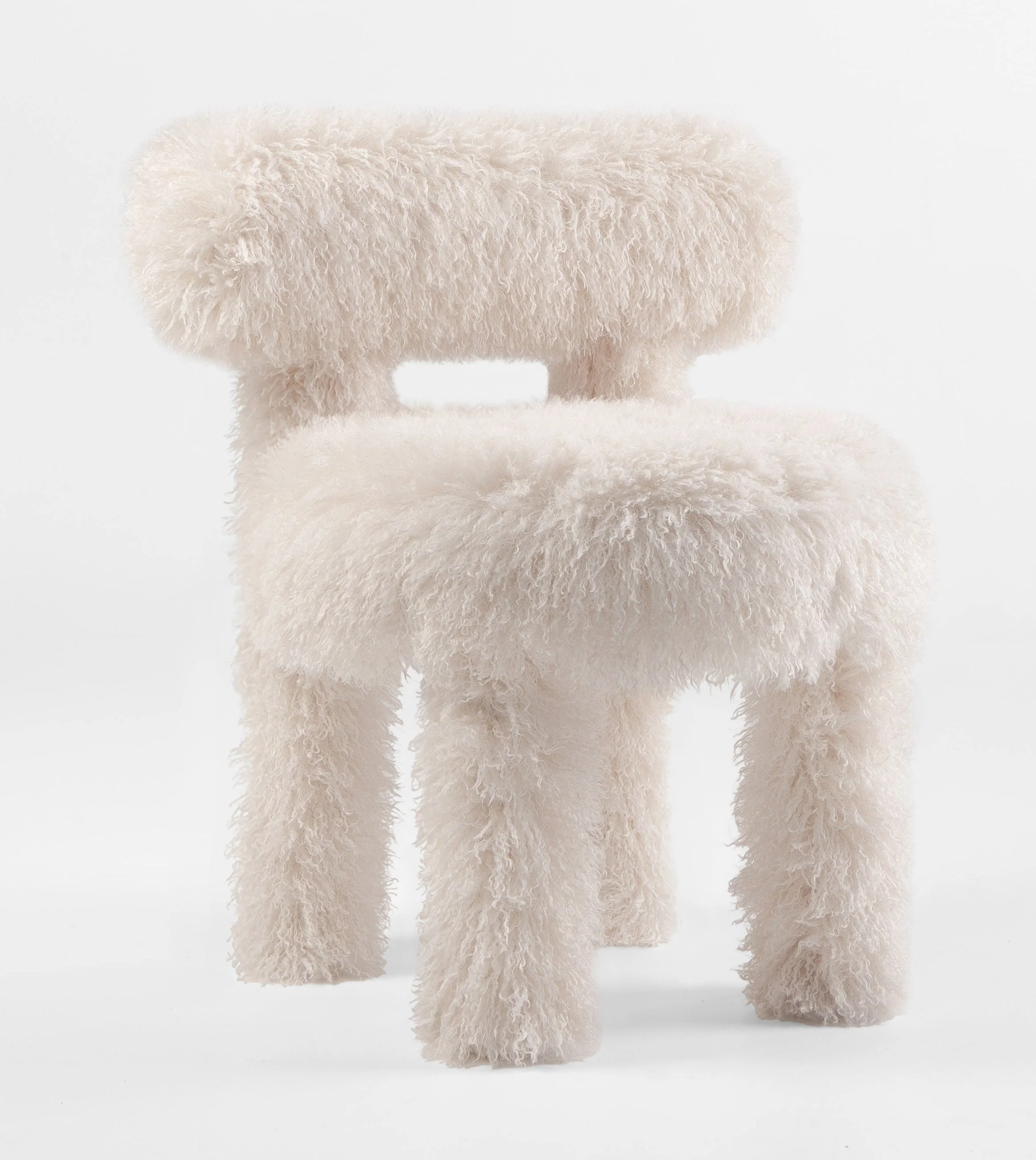 Gropius Chair CS1 Fluffy Edition by Noom - Image 3