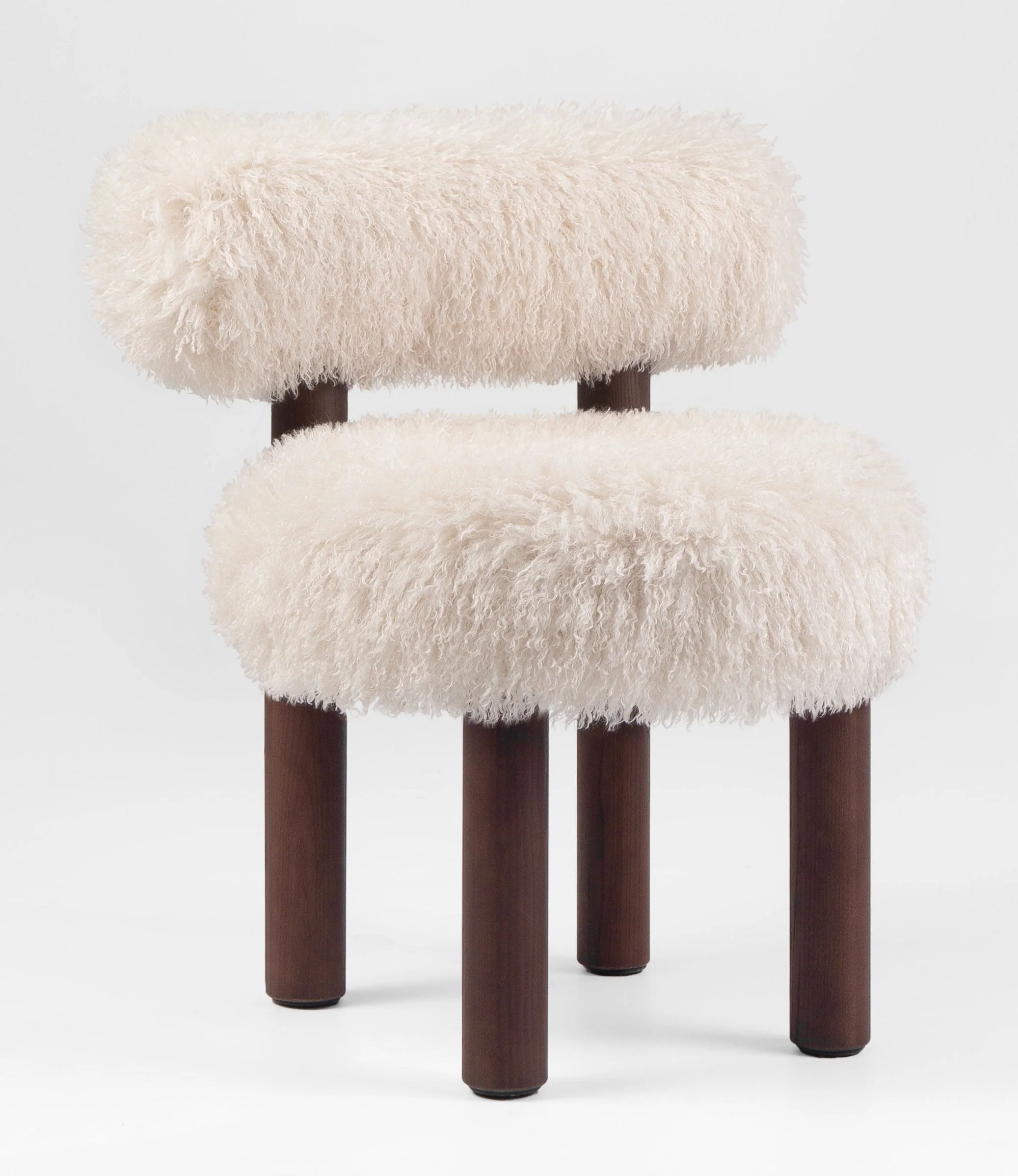 Gropius Chair CS2 Fluffy Edition by Noom - Image 4