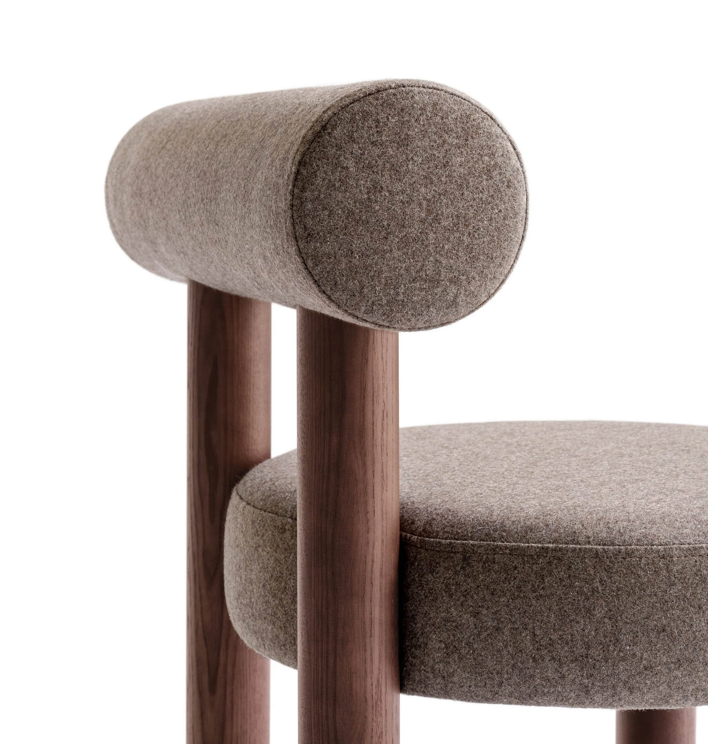 Gropius Stool CS2 by Noom - Image 12