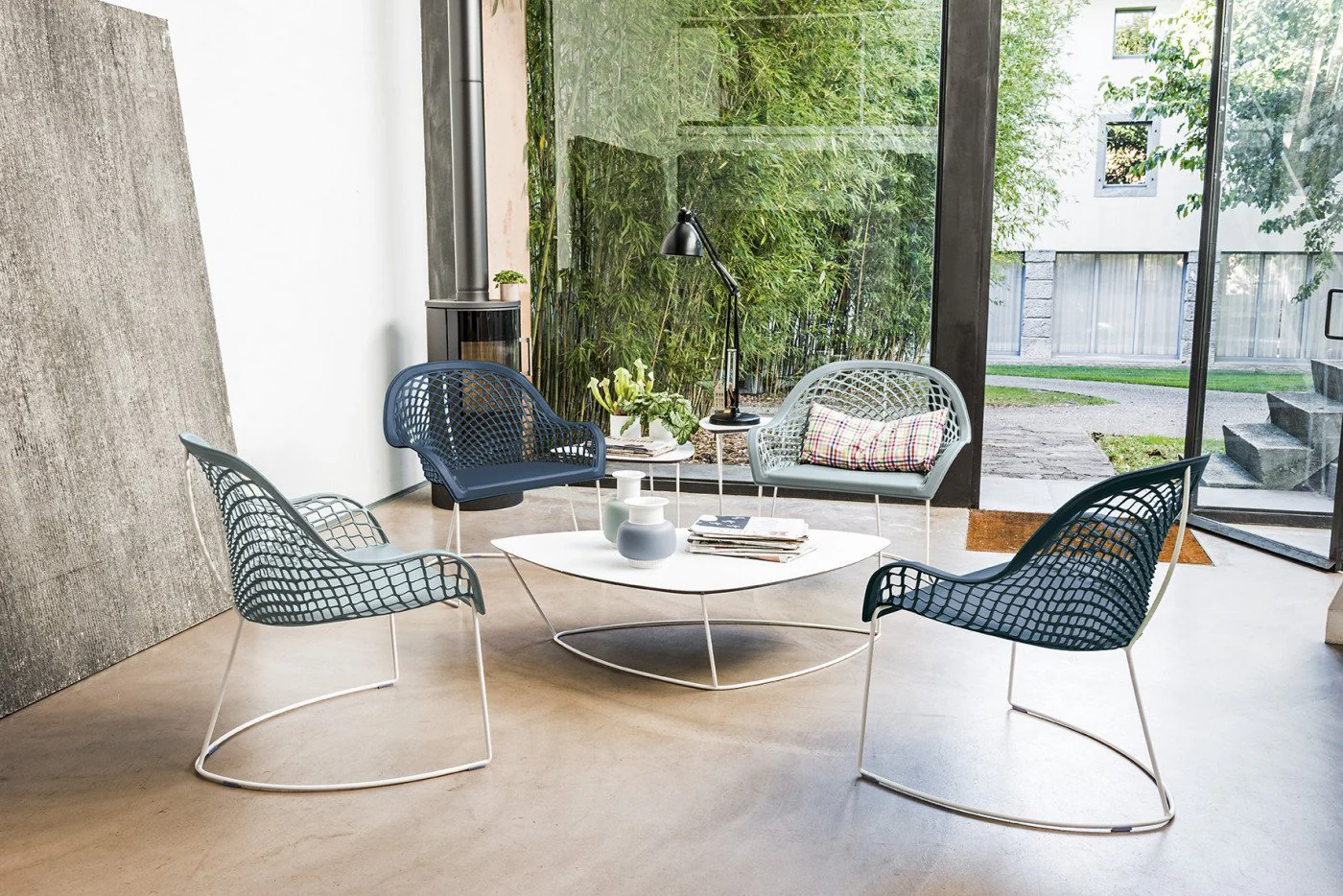 Guapa AP M CU Lounge Chair by Midj - Image 2