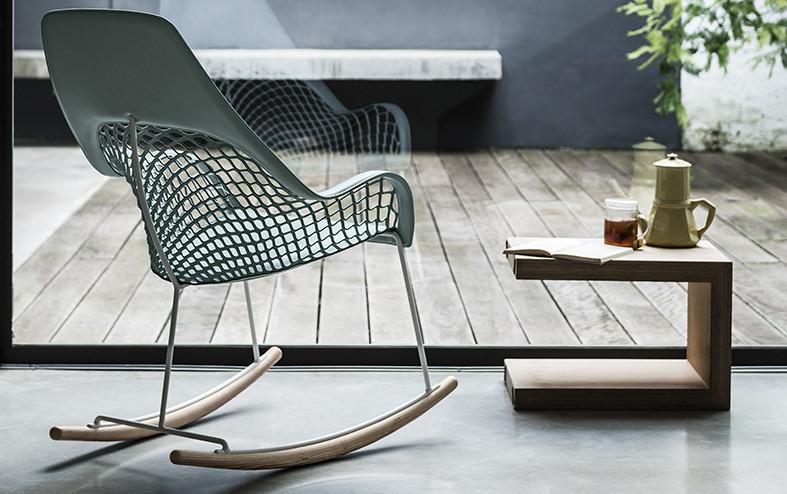 Guapa DNA High Backrest Rocking Chair by Midj - Image 3
