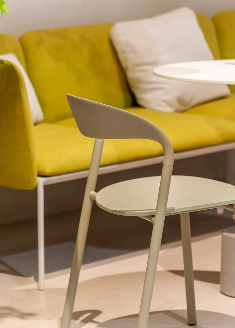 Hawi S420 Stackable Chair by Lapalma - Image 11
