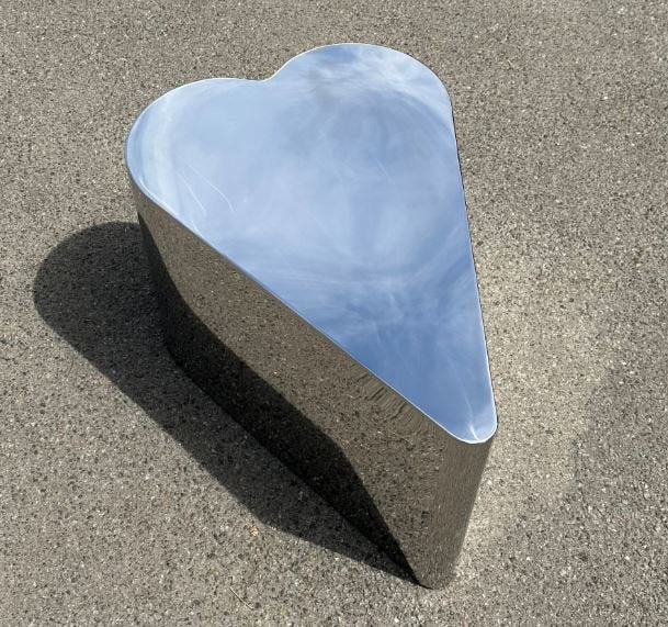 Heart SST Side Table by Oitoproducts - Image 6
